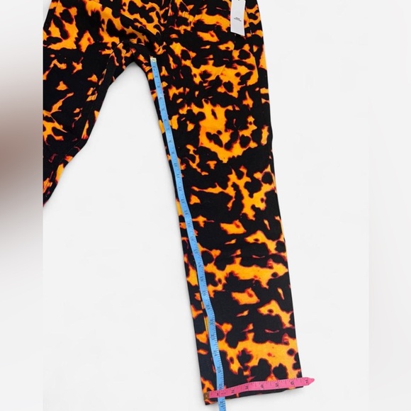 BDG Urban Outfitters black & orange flame print jeans Size 27 - Picture 5 of 7